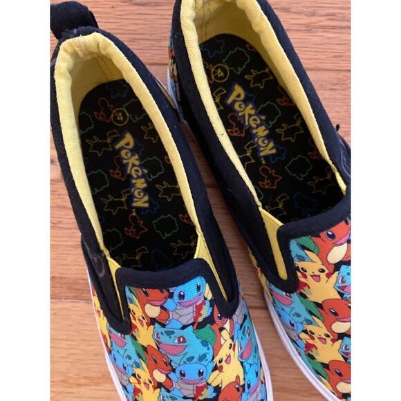 Pokemon Ground Up multicolor Boy's Low Top original Slip On casual Shoes size 4 - Picture 2 of 8